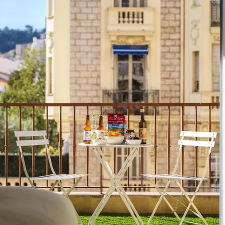 Charme Nicois, 15min De La Mer, 3 Chambres, Climatisation, Terrasse Nizza