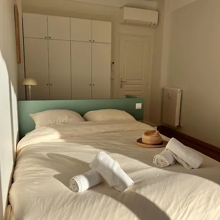 Apartmán Charme Nicois, 15min De La Mer, 3 Chambres, Climatisation, Terrasse Nice
