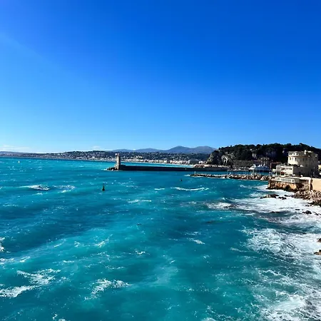 Charme Nicois, 15min De La Mer, 3 Chambres, Climatisation, Terrasse Apartmán
